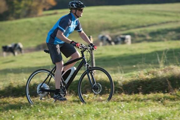 Решење за магнетни погопин конектор за пуњење за електрични бицикл